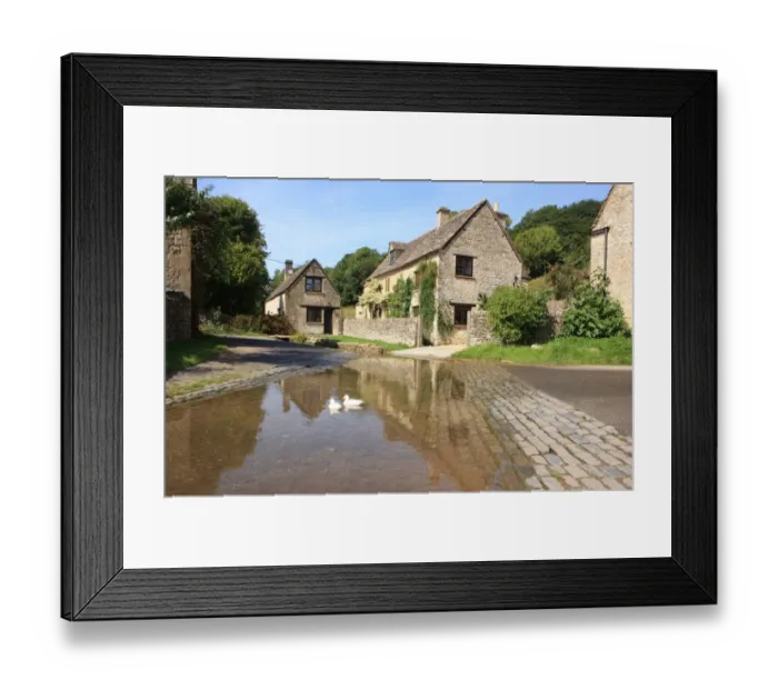 Framed Print : The Cotswolds Framed Print : The Cotswolds
