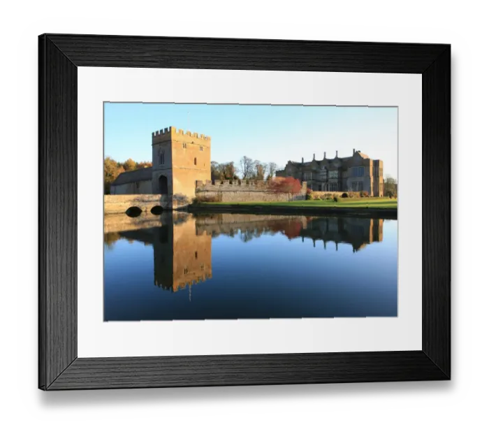 Framed Print : Broughton Castle Framed Print : Broughton Castle