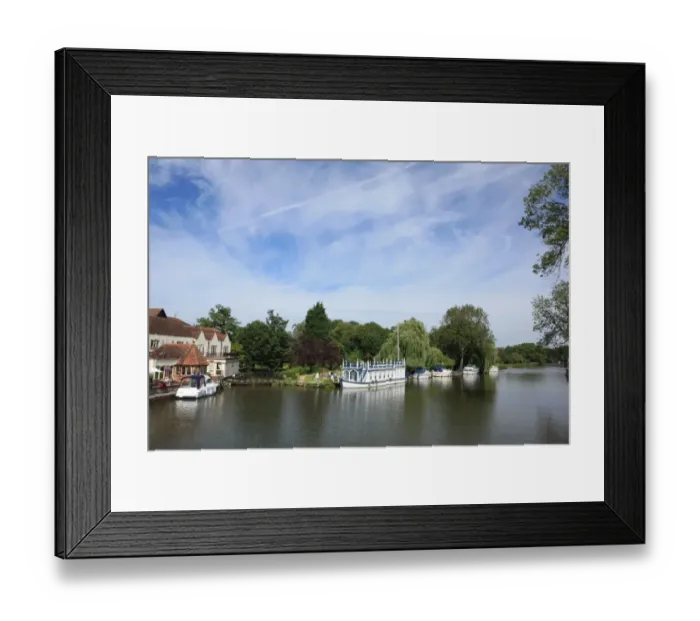 Framed Print : Streatley. The Swan Hotel and River Thames at Streatley, Berkshire, England Framed Print : Streatley. The Swan Hotel and River Thames at Streatley, Berkshire, England