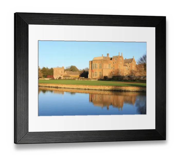 Framed Print : Broughton Castle Framed Print : Broughton Castle