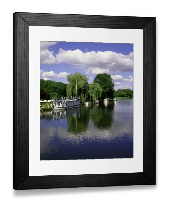 Framed Print : River Thames Framed Print : River Thames