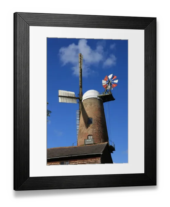 Framed Print : Quainton. The Windmill built 1830 in the Buckinghamshire village of Quainton Framed Print : Quainton. The Windmill built 1830 in the Buckinghamshire village of Quainton