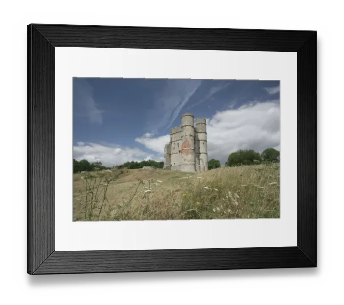 Framed Print : Donnington Castle Framed Print : Donnington Castle