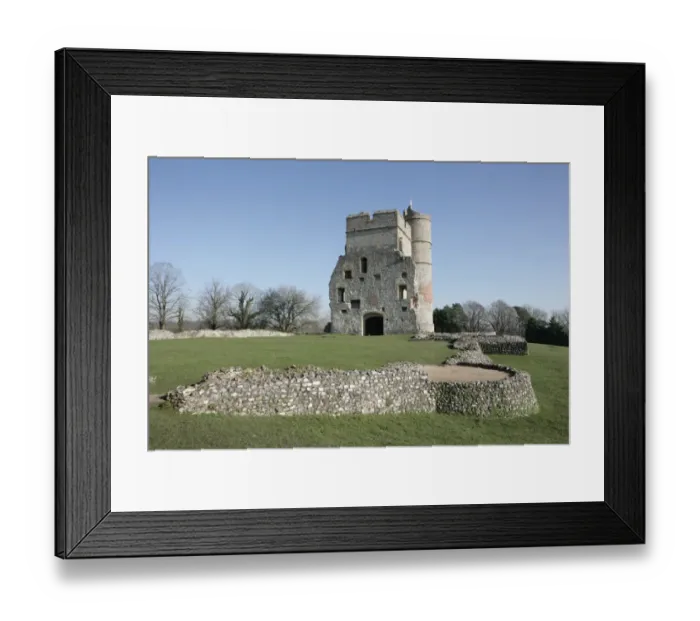 Framed Print : Donnington Castle Framed Print : Donnington Castle