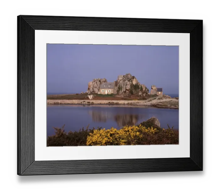 Framed Print : Brittany. The House between the Rock on the Brittany Coast in Northern France Framed Print : Brittany. The House between the Rock on the Brittany Coast in Northern France