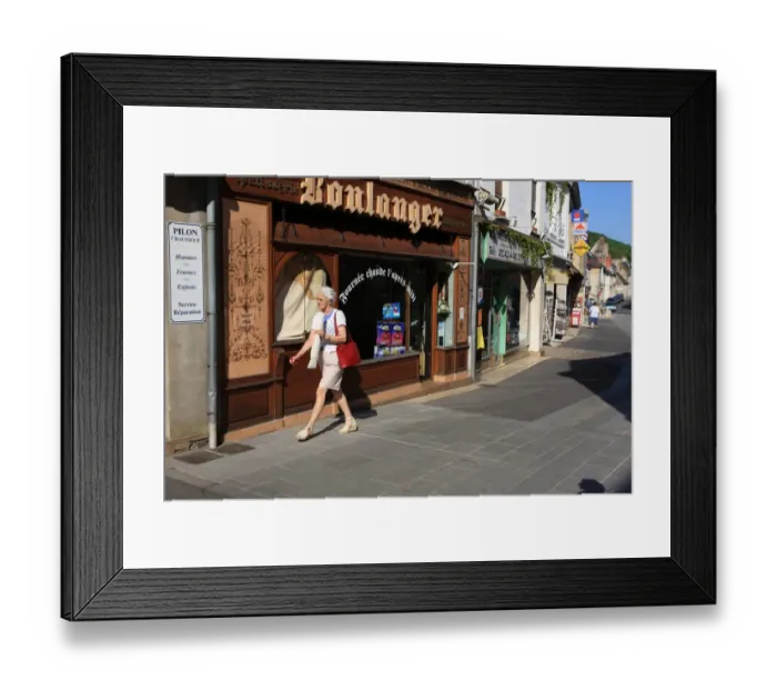 Framed Print : La Chartre France Framed Print : La Chartre France