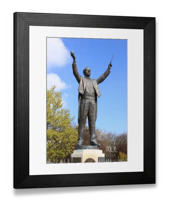 Framed Print : Cheltenham Framed Print : Cheltenham