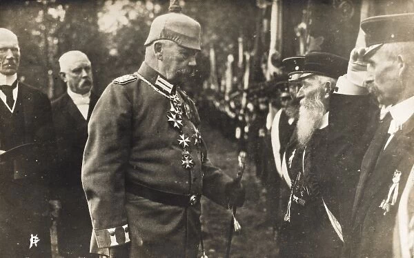 Paul von Hindenburg meeting veterans