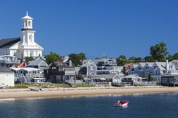 USA, Massachusetts, Cape Cod, Provincetown, MacMilan Pier, town view with Public