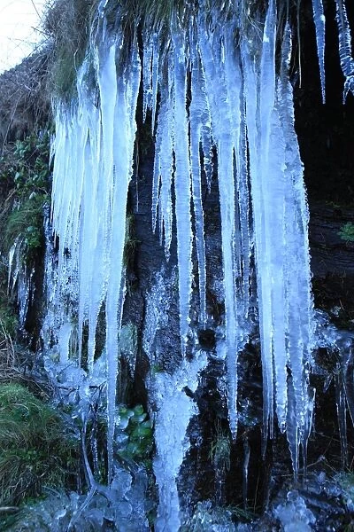 Boscastle. Icicles on the wall around the harbour at Boscatle