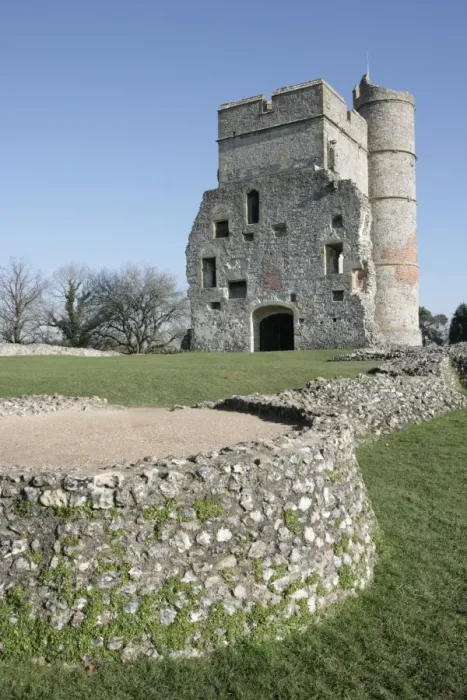 Framed Print : Donnington Castle Framed Print : Donnington Castle