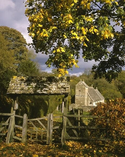 Duntisbourne Rouse. A cotswold church with its Gate in the cotswold village