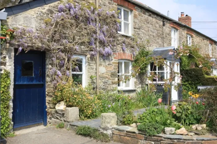 Framed Print : Lerryn. A cottage in the village of Lerryn near Fowey Cornwall on a spring day Framed Print : Lerryn. A cottage in the village of Lerryn near Fowey Cornwall on a spring day