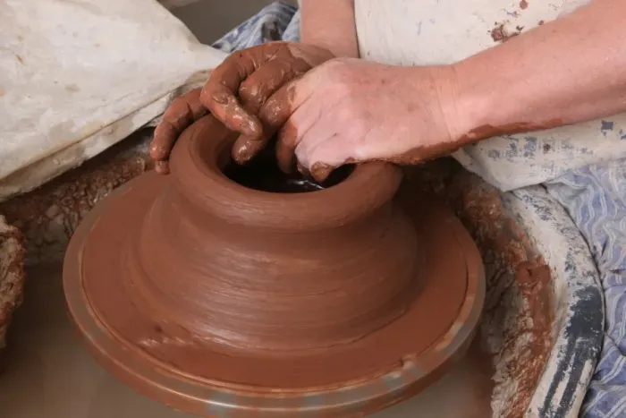 Framed Print : Potter Kevin Millward in his studio near Stoke on Trent Framed Print : Potter Kevin Millward in his studio near Stoke on Trent