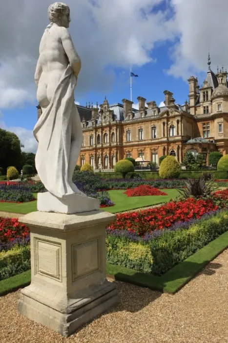 Framed Print : Waddesdon Manor near Aylesbury Buckinghamshire Framed Print : Waddesdon Manor near Aylesbury Buckinghamshire