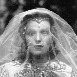 Elisa Cegani in Alessandro Blassetis The Iron Crown (1941)
