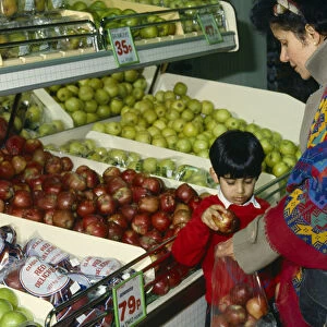 Food, Shopping, Fruit in Supermarket