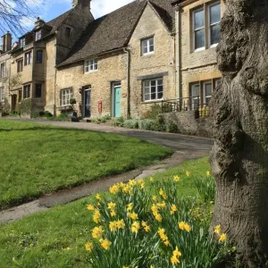 Burford High Street Print: Spring Morning Scene in Oxfordshire Burford High Street Print: Spring Morning Scene in Oxfordshire