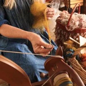 Dyeing and Spinning Dyeing and Spinning