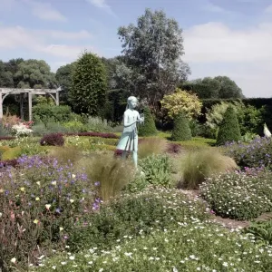 Waterperry Gardens Statue Print Waterperry Gardens Statue Print