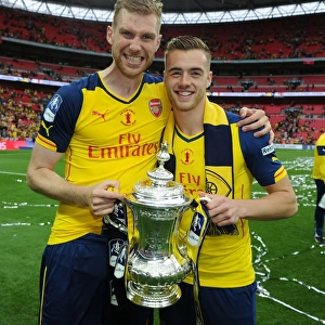 Arsenal FC: Per Mertesacker and Calum Chambers Celebrate FA Cup Victory