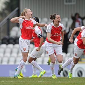 Fara Williams and Natalia Pablos Sanchon (Arsenal Ladies) celebrate during the penalty