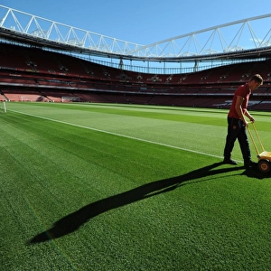 Preparing the Battlefield: Emirates Stadium Gears Up for Arsenal's Premier League Clash against Sunderland