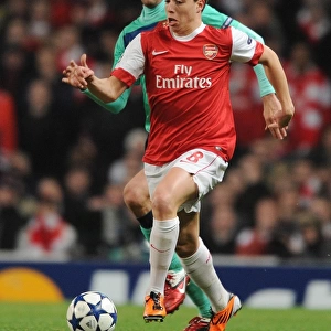 Samir Nasri (Arsenal) Sergio Busquets (Barcelona). Arsenal 2: 1 Barcelona