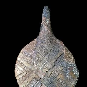 Seated fiddle-idol, 21st century BC