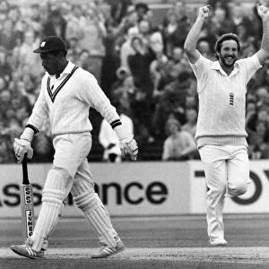 Ian Botham celebrates getting Viv Richards out during the England v West Indies third