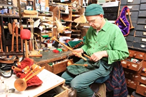 Bagpipe maker