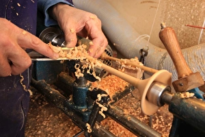 Bagpipe maker