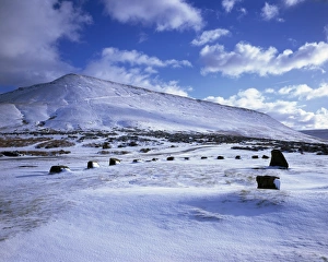 <b class=qtipBold><figcaption>Black Mountains</figcaption></b><br> A winters day in the Black Mountains in Wales with a stone circle below Hay Bluff<br><em>© Paul Felix Photography Twelve Beacon Park Pelynt nr Looe Cornwall PL13 2PQ photos@paulfelix.co.uk 01503 221069</em> Black Mountains