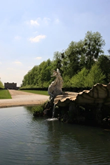 <b class=qtipBold><figcaption>Cliveden</figcaption></b><br>The Fountain of Love at Cliveden Buckinghamshire England on a spring day Cliveden House over looking the Thames near Maidenhead was the home of the Astor family and infamously associated with the 'Profumo Affair' now a hotel the gardens are open<br><em>© Paul Felix Photography Twelve Beacon Park Pelynt nr Looe Cornwall PL13 2PQ photos@paulfelix.co.uk 01503 221069</em> Cliveden