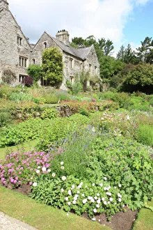 <b class=qtipBold><figcaption>Cotehele House</figcaption></b><br>Cotehele House near Saltash Cornwall built in Tudor times with its fine gardens<br><em>© Paul Felix Photography Twelve Beacon Park Pelynt nr Looe Cornwall PL13 2PQ photos@paulfelix.co.uk 01503 221069</em> Cotehele House