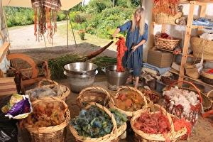 Dyeing and Spinning