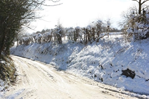 <b class=qtipBold><figcaption>Great Coxwell</figcaption></b><br>A cold winters day at Great Coxwell near Faringdon Oxfordshire<br><em>© Paul Felix Photography Twelve Beacon Park Pelynt nr Looe Cornwall PL13 2PQ photos@paulfelix.co.uk 01503 221069</em> Great Coxwell