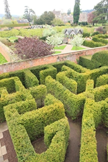 Hampton Court Castle
