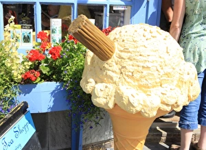 Ice cream out side a shop in Port Isaac or Port Wenn Ice cream out side a shop in Port Isaac or Port Wenn