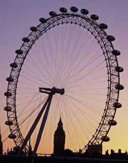 <b class=qtipBold><figcaption>London Eye</figcaption></b><br>London landmark the Eye beside the thames and Big Ben<br><em>© Paul Felix Photography Twelve Beacon Park Pelynt nr Looe Cornwall PL13 2PQ photos@paulfelix.co.uk 01503 221069</em> London Eye