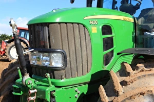 <b class=qtipBold><figcaption>Ploughing Match</figcaption></b><br>A John Deere 7430 tractor at a Ploughing Match at Pelynt near Looe in Cornwall on a autumn day<br><em>© Paul Felix Photography Twelve Beacon Park Pelynt nr Looe Cornwall PL13 2PQ photos@paulfelix.co.uk 01503 221069</em> Ploughing Match