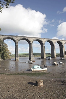 <b class=qtipBold><figcaption>St Germans</figcaption></b><br>The rail viaduct over the river Lynher in Cornwall at St Germans<br><em>© Paul Felix Photography Twelve Beacon Park Pelynt nr Looe Cornwall PL13 2PQ photos@paulfelix.co.uk 01503 221069</em> St Germans