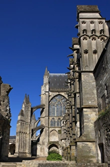 <b class=qtipBold><figcaption>Tours France</figcaption></b><br>The walls of the Cathedral at Tours France<br><em>© Paul Felix Photography Twelve Beacon Park Pelynt nr Looe Cornwall PL13 2PQ photos@paulfelix.co.uk 01503 221069</em> Tours France