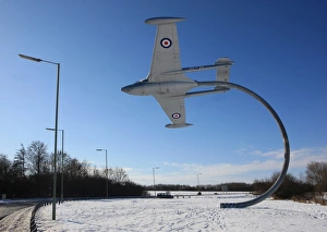 <b class=qtipBold><figcaption>Wantage</figcaption></b><br>An early Jet fighter a de Havilland DH 112 Venom at Grove Technology Park, once a RAF base at Wantage, Oxfordshire. UK<br><em>© Paul Felix Photography Twelve Beacon Park Pelynt nr Looe Cornwall PL13 2PQ photos@paulfelix.co.uk 01503 221069</em> Wantage